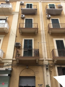 Negozio/Locale commerciale in Vendita in Via Vincenzo Pupino 34 a Taranto