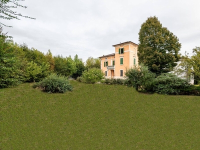 Prestigiosa villa di 696 mq in vendita, San Benedetto Po, Italia