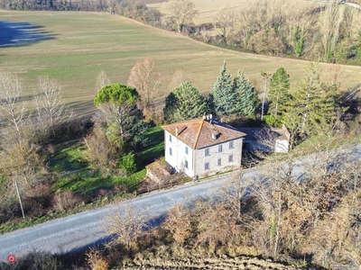 Rustico/Casale in Vendita in Strada San Giovanni del Pantano 112 a Perugia