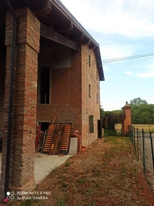 Rustico/Casale in Vendita in san prospero 5 a Parma