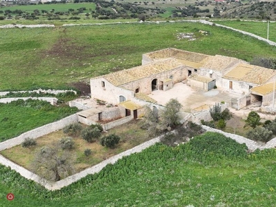 Rustico/Casale in Vendita in Strada senza nome a Ragusa