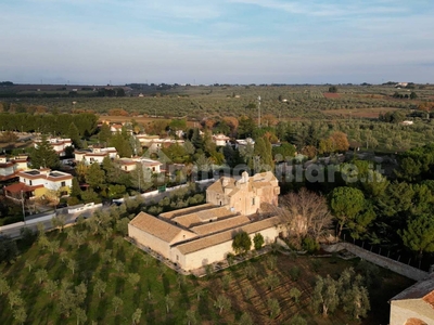 Masseria via Federico Secondo Di Svevia 4, Calendano, Ruvo di Puglia