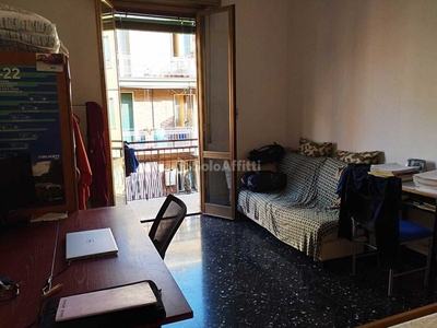 Stanza in Affitto a Modena, 270€, 80 m²