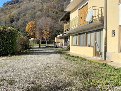 Vendita Casa indipendente via Fratelli Savio, 19, Borgofranco d'Ivrea