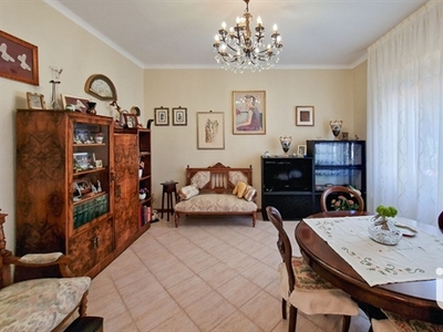 Vendita Casa indipendente / Villa 330 m² - 7 camere - Porto Sant'Elpidio