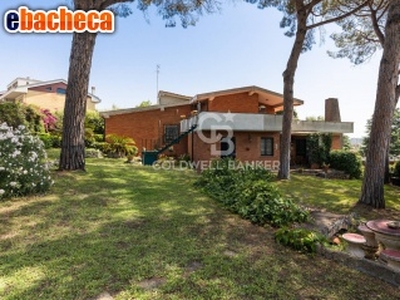 Villa a Roma di 540 mq