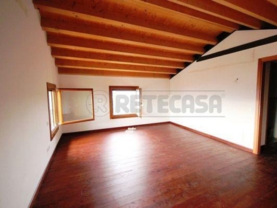 Villa a schiera in Via Commenda - Arcugnano, Arcugnano