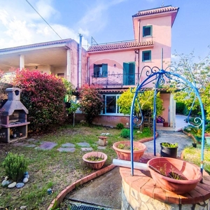 Villa in vendita a Formia