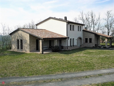 Villa in Vendita in tabiano terme a Salsomaggiore Terme