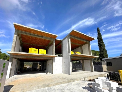 Prestigiosa villa di 275 mq in vendita Sant'Agata Li Battiati, Italia