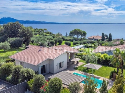 Villa nuova a Manerba del Garda - Villa ristrutturata Manerba del Garda