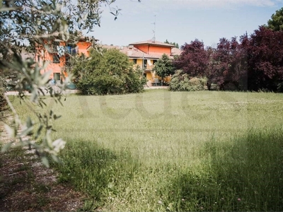 Terreno Residenziale in vendita a Castelvetro di Modena