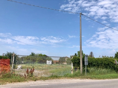 Terreno Residenziale in vendita a Moglia via De Amicis