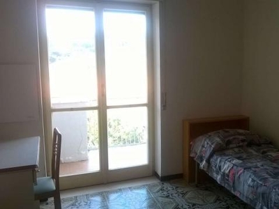 4 camere da letto, Naples Naples 80126