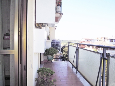 Appartamento di 87 mq in vendita - Roma