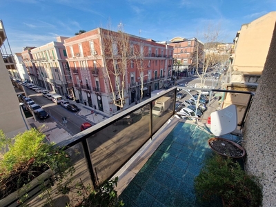 Appartamento in Vendita a Messina, 350'000€, 169 m²