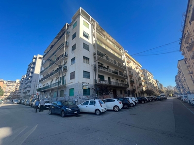 Appartamento in vendita a Palermo Unità D'italia