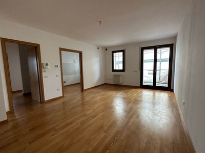 Appartamento in vendita a Treviso Castellana