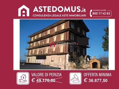 Appartamento in Via Delle Forbici, Teggiano, 7 locali, 2 bagni, 100 m²