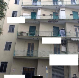 Appartamento in Via Salvatore Calenda 101, Salerno, 5 locali, 2 bagni