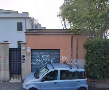 Bilocale in Via Del Casaletto 531, Roma, 1 bagno, giardino in comune