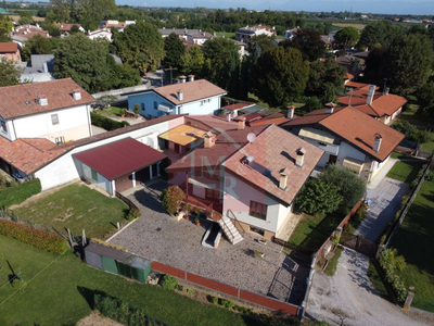casa in vendita a Bagnaria Arsa