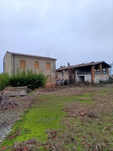 casa in vendita a Borgonovo Val Tidone