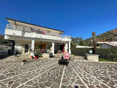 Casa singola in vendita a Arpino Frosinone