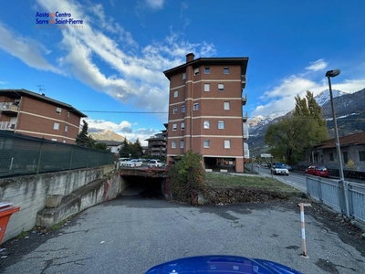 garage in vendita a Aosta