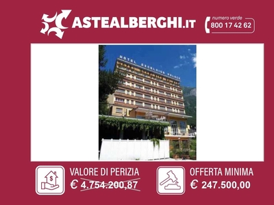 Hotel in Vendita a Darfo Boario Terme Via Galileo Galilei,