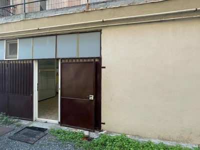 Monolocale in Vendita a Savona, zona Valloria, 45'000€, 35 m²