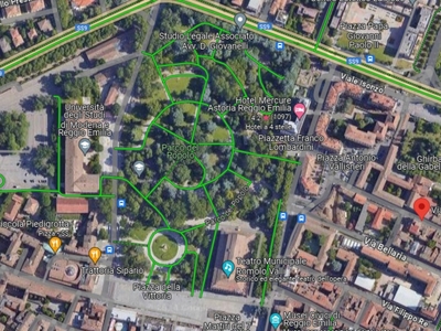 Palazzo a Reggio nell'Emilia, 9 locali, 3 bagni, posto auto, 720 m²
