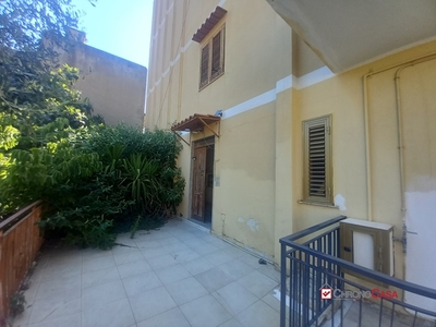 Quadrilocale in Vendita a Messina, 30'000€, 90 m²