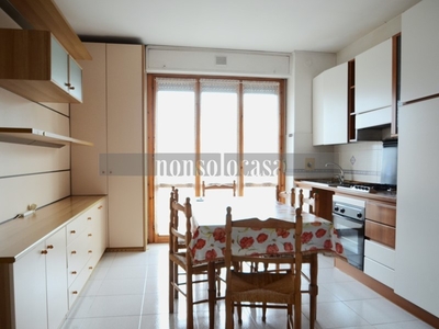 Trilocale in Vendita a Perugia, zona Ponte San Giovanni, 72'000€, 65 m²