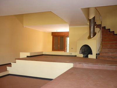 Villa con terrazzo, Parma san pancrazio