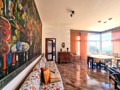 villa indipendente in vendita a Bordighera