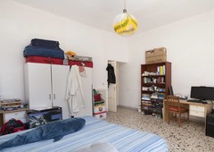 Camera doppia in appartamento a San Giovanni, Roma