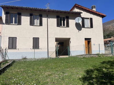 Casa indipendente in vendita, Preci borgo