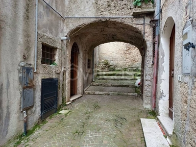 Appartamento in in vendita da privato a Santopadre via Cardinal Gagiano, 2