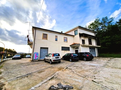 Appartamento in vendita a Castelliri via Castagneto, 8