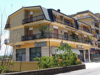 Appartamento in vendita a Ceccano via Gaeta, 113