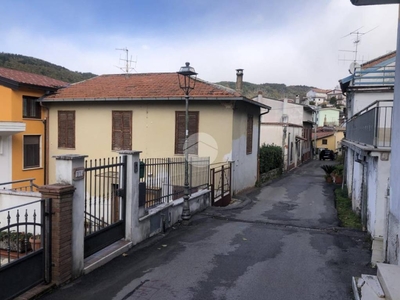 Appartamento in vendita a Fiuggi via Colonna, 12