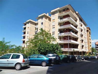 Appartamento in vendita a Frosinone via firenze, 71