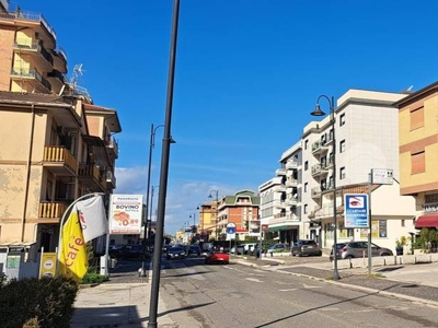 Appartamento in vendita a Frosinone via Marco Tullio Cicerone, 86