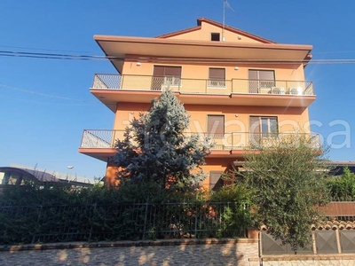 Appartamento in vendita a Frosinone via Valle Fioretta