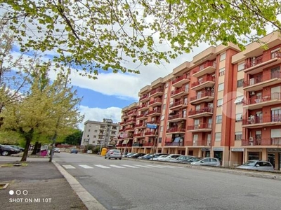 Appartamento in vendita a Frosinone viale Madrid, 55