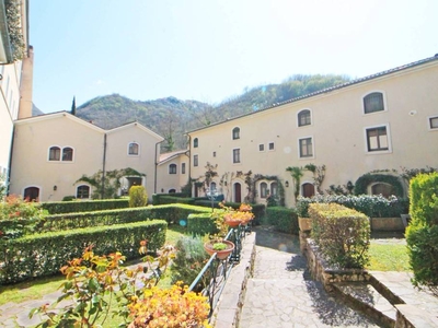 Appartamento in vendita a Picinisco borgo Castellone, 2