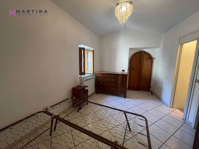 Appartamento in vendita a San Donato Val di Comino via Serola, 228