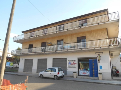 Appartamento in vendita a Sant'Apollinare corso Giuseppe Garibaldi