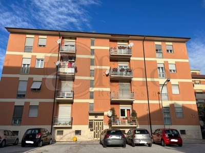 Appartamento in vendita a Sora via Carlo Cattaneo, 33
